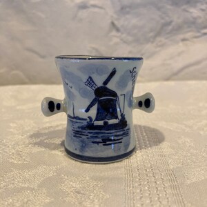 Delft Scheveninger miniature porcelain miniature pot handpainted made in Holland