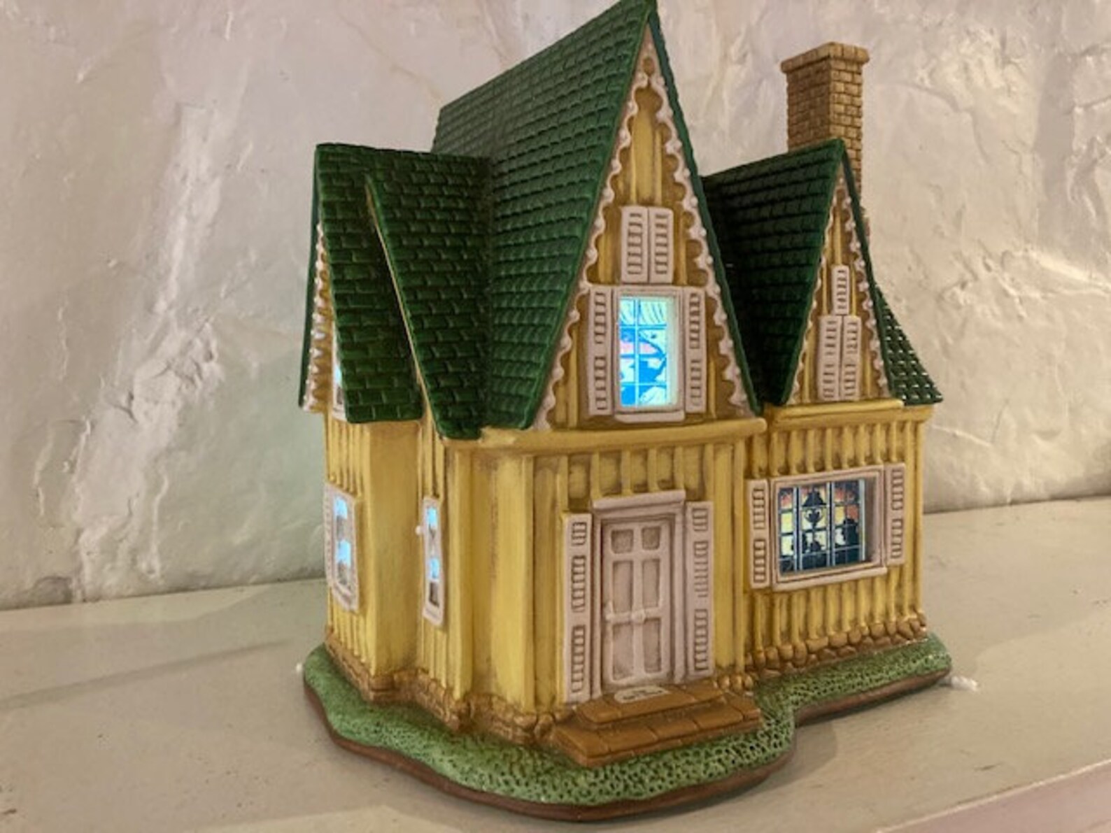 Lefton Colonial Christmas Village 