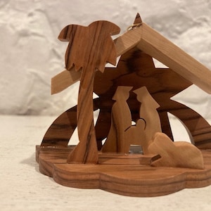 Olive wood nativity ornament, made in Holy Land, circa 1970s