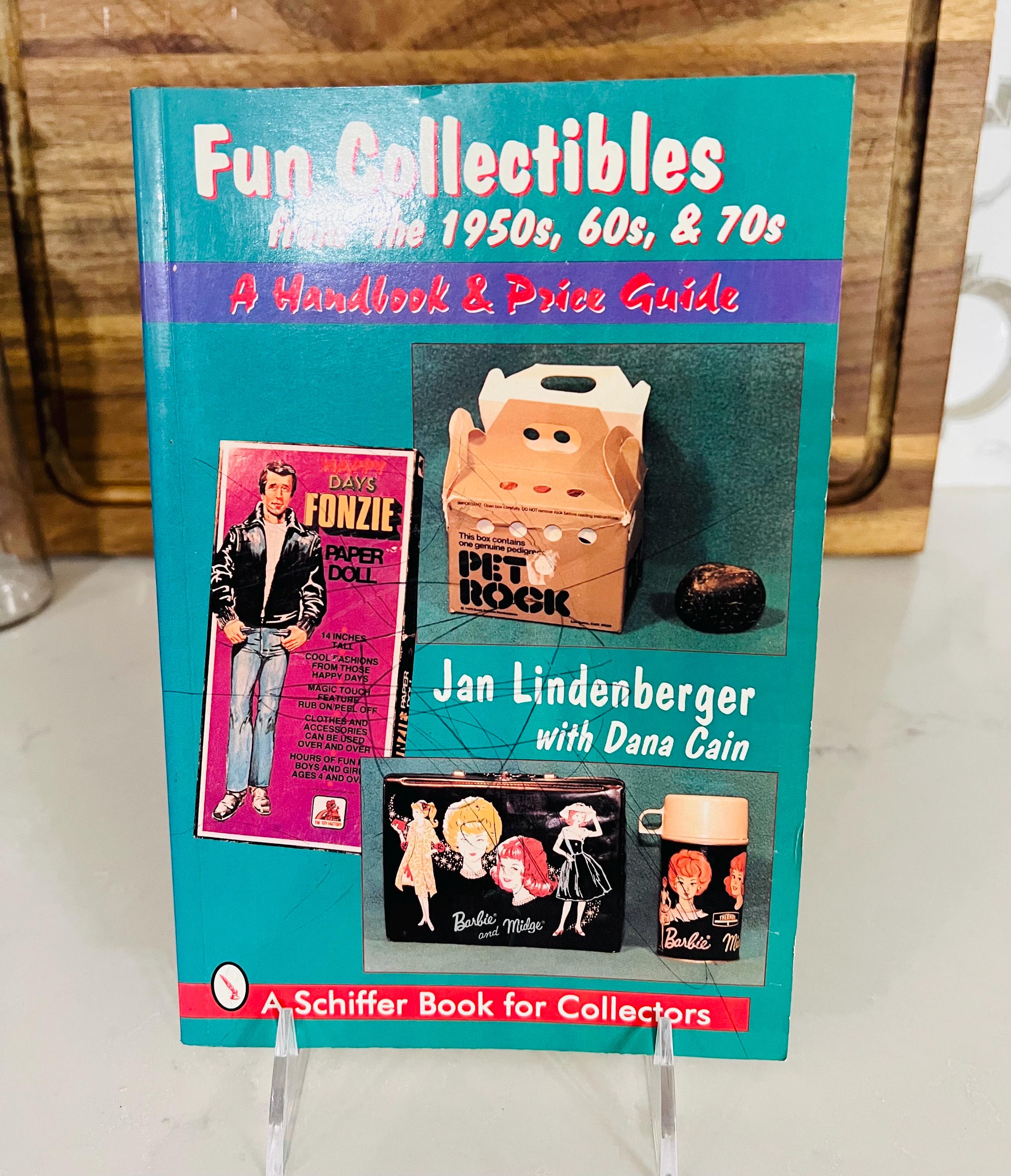 洋書 Collecting the 50s & 70s Vintage Collectibles of the 50's, 60's & 70's Reference Guide