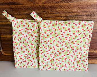 Vintage Handgemachte Erdbeer Topflappen Set von 2