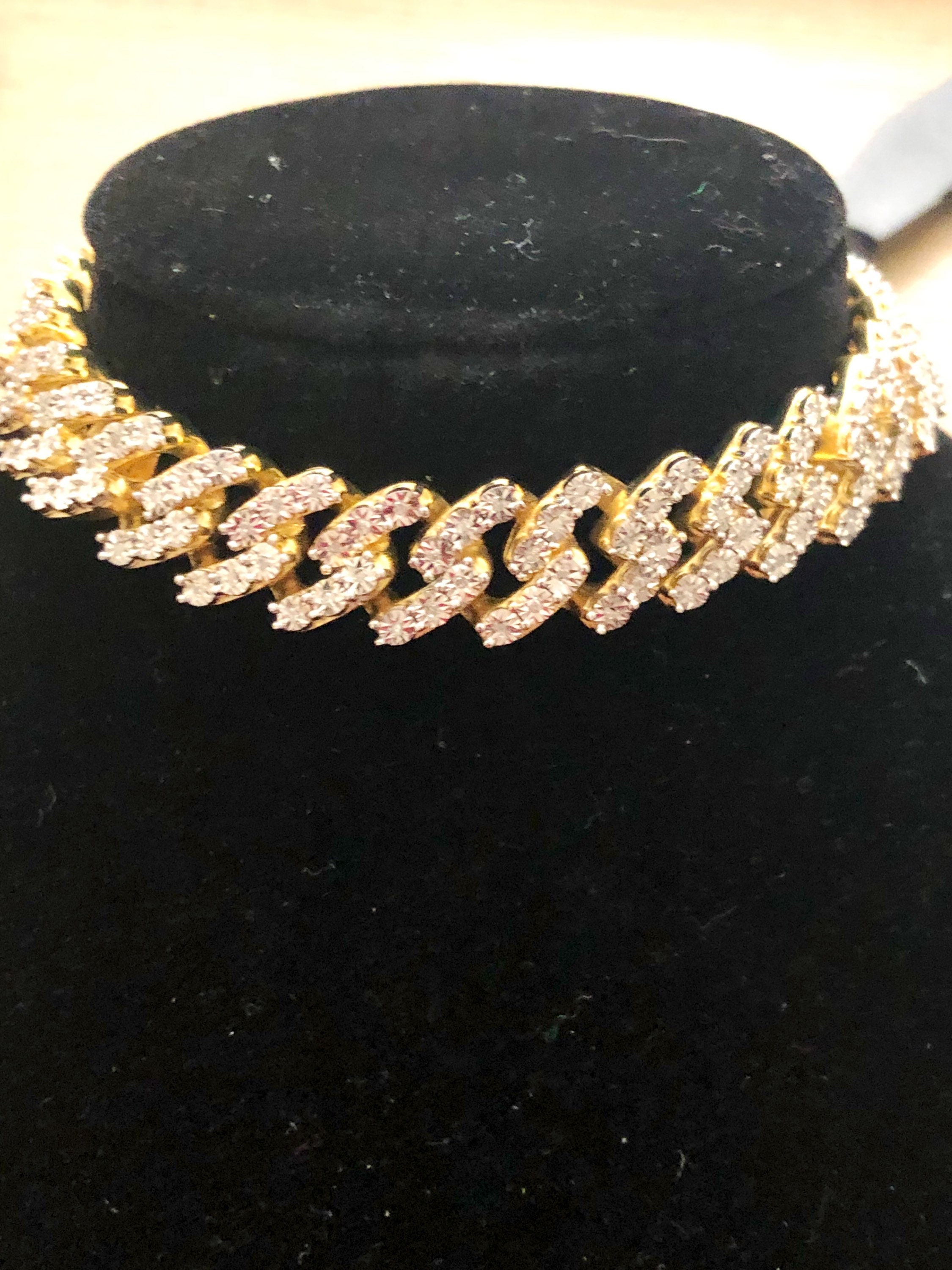 Nekta New York Men's 7 Carat Diamond Cuban Link Chain Bracelet