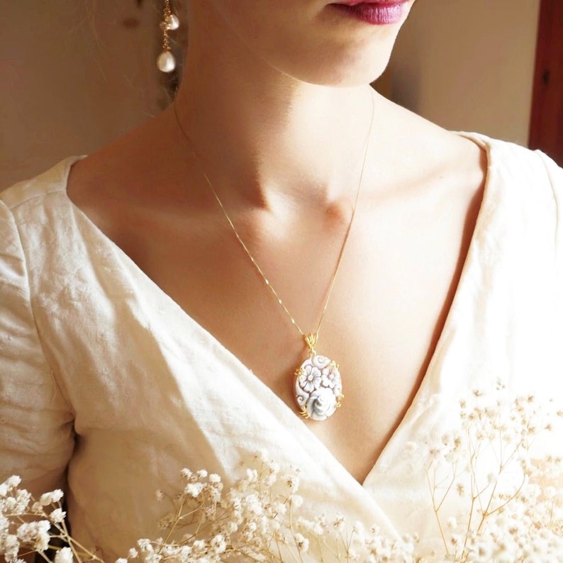 Collier de perles d'eau douce camées roses florales, cadeau personnalisé pour elle, collier de mariée, mariage, véritable fabrication italienne, cadeau pour mère image 9