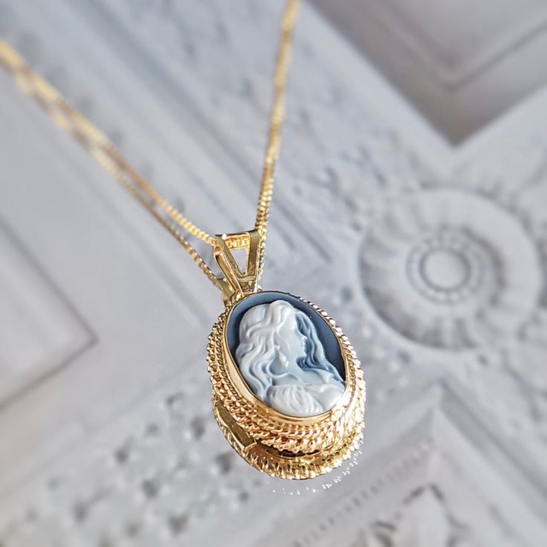 Blauwe cameo gouden ketting, zilveren sterling, gemaakt in Italië, cadeau voor haar, agaat cameo, bruidsketting, echte Italiaanse cameo, Victoriaans afbeelding 1