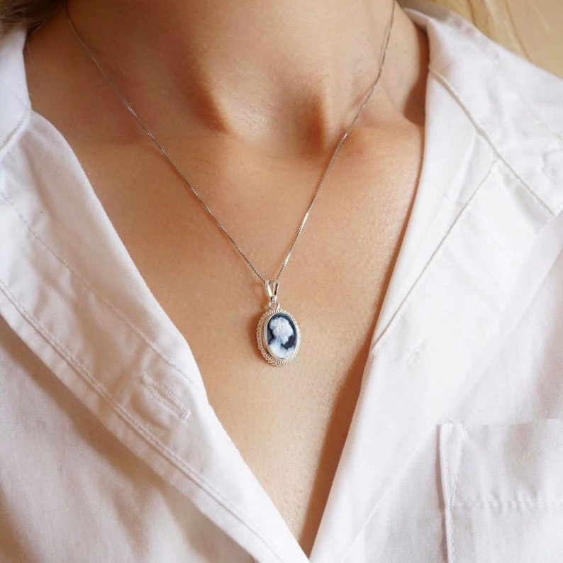 Bijoux en argent camée bleu, collier minimaliste, fabriqué en Italie, cadeau personnalisé pour elle, collier cadeau de mariage, style vintage image 4