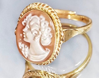 Adjustable Cameo ring with golden silver sterling frame, made in Italy, Face of woman carved from a sea shell, gift, midi ring