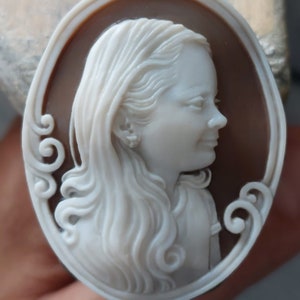 Gepersonaliseerde cameo, portret cameo, cameo ketting, gemaakt in Italië, kerstcadeau, gemaakt in Italië, gepersonaliseerd handgemaakt cadeau, kerstcadeau No Frame (Raw Cameo)