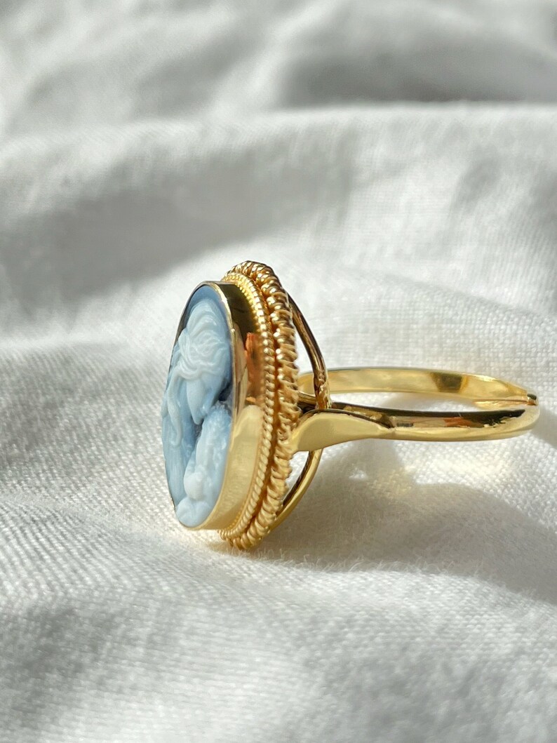 Blue cameo adjustable ring, golden silver sterling 925, mother and child, gift for her, made in Italy, Mother of the bride, gold cameo ring image 5