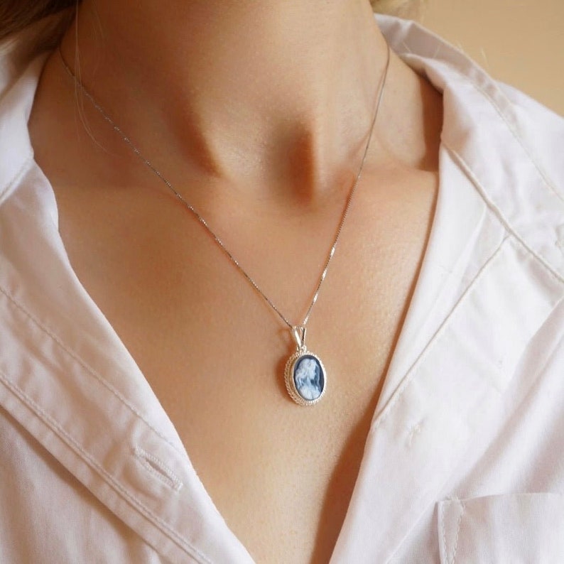 Collier en argent camée bleu, fabriqué en Italie, cadeau personnalisé pour elle, agate, bijoux de mariage, ambiance victorienne et vintage image 3