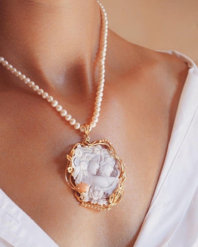 Collier camée fait main avec perles d'eau douce MTO, coquillages marins, argent sterling 925, cadeau personnalisé pour elle, cadeau de mariage et d'anniversaire pearl necklace