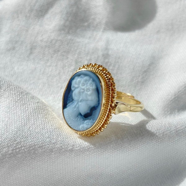 Blauer Cameo Ring, verstellbares goldenes Band, Silber Sterling 925, Geschenk für Sie, made in Italy, Mutter, Braut, Sommerschmuck, Gold Cameo Ring