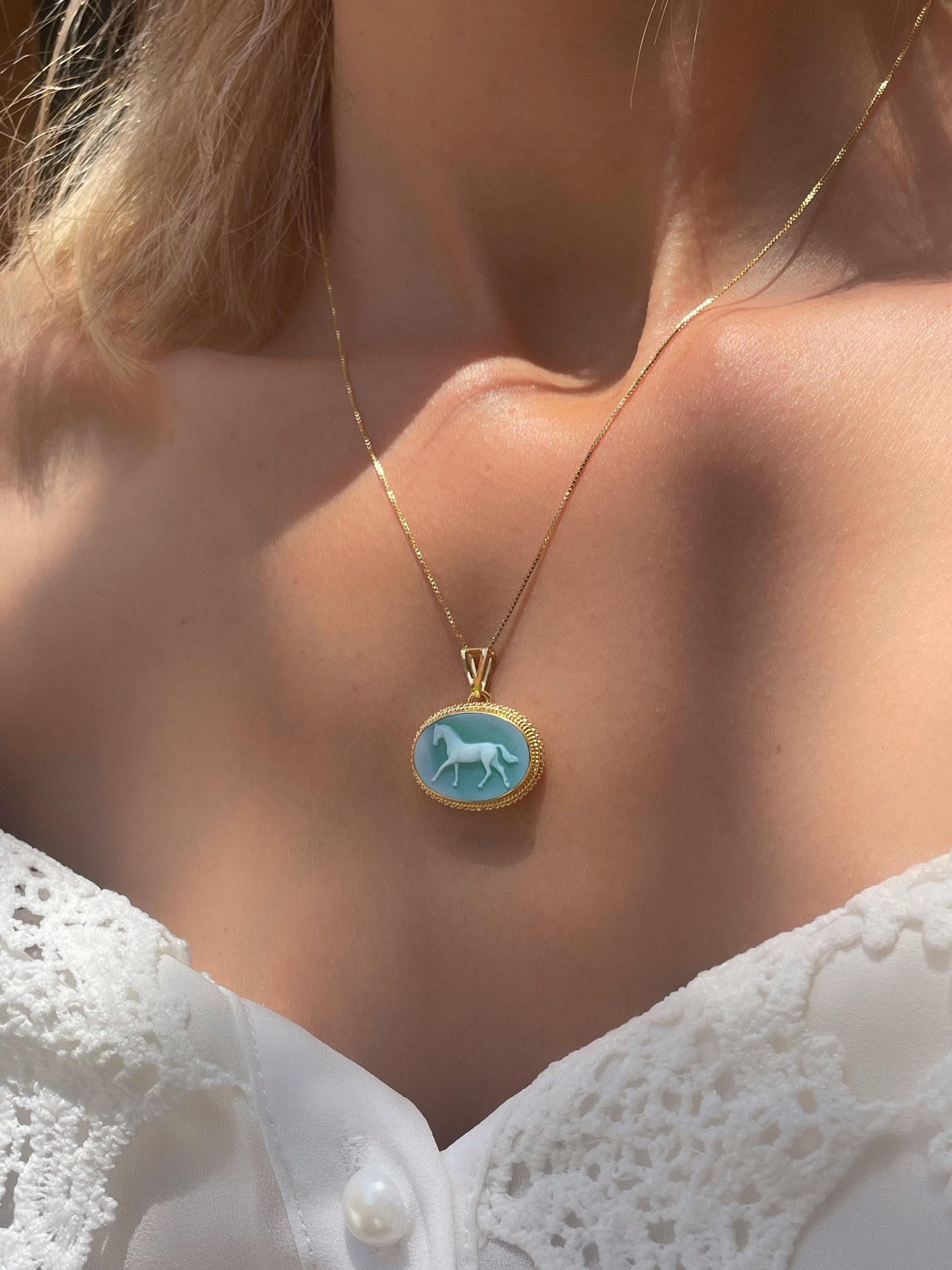 Horse cameo necklace, 18k gold, silver sterling 925, made in Italy, gift for her, horse lover, turquoise necklace, animal necklace, cowgirl