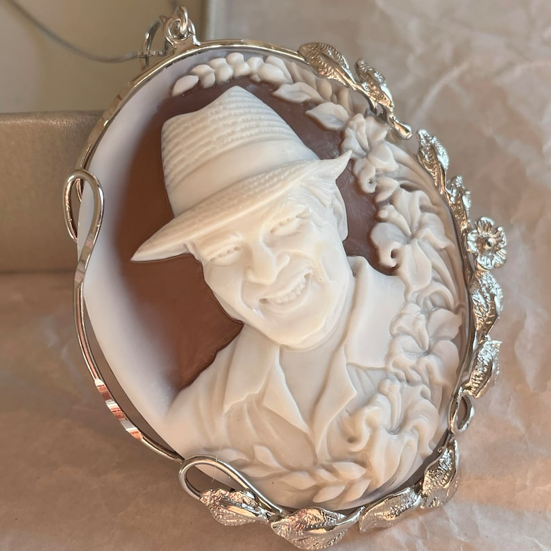 Cameo personalisiert, Porträt Cameo, Halskette Cameo, made in Italy, Weihnachtsgeschenk, made in Italy, personalisiertes handgemachtes Geschenk, Weihnachtsgeschenk Silver Leaves