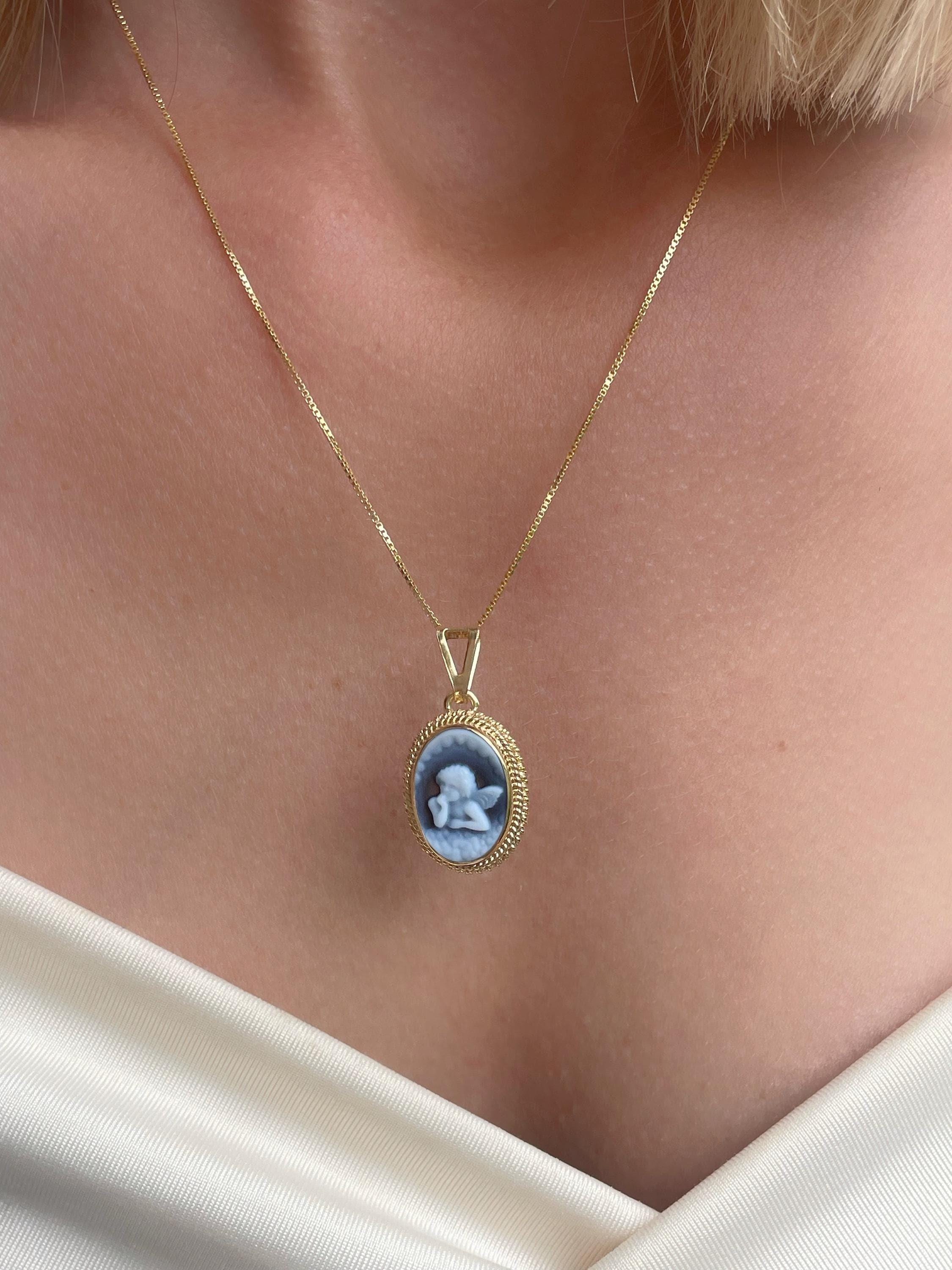 ペンダントトップ カメオ 馬 女性 ブルー ゴールド ペンダントトップ カメオ 馬 女性 ブルー ゴールド ペンダントトップ