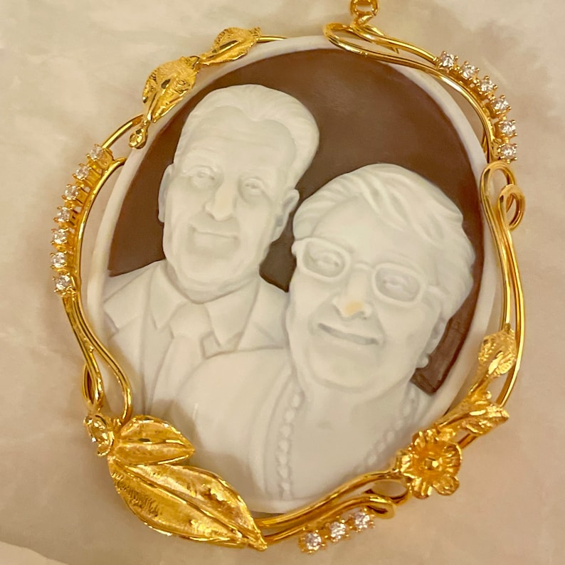 Cameo personalizado, cameo retrato, collar de cameo, hecho en Italia, regalo de aniversario, hecho en Italia, regalo personalizado hecho a mano, regalo de boda Golden Leaves