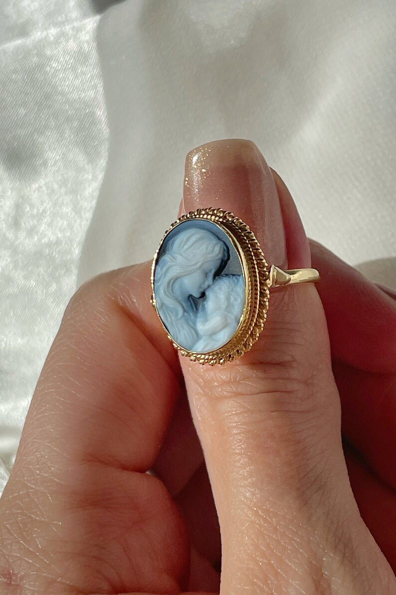 Blue cameo adjustable ring, golden silver sterling 925, mother and child, gift for her, made in Italy, Mother of the bride, gold cameo ring image 3