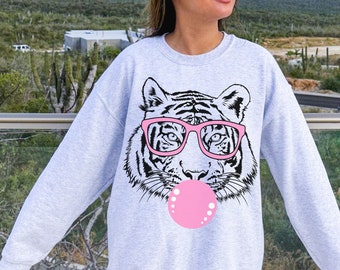 Preppy Tiger Sweatshirt VSCO Girl Sweater Aesthetic Preppy Sweater Trendy Y2K Sweatshirt Preppy Clothes Cute Sweatshirt For Her Crewneck