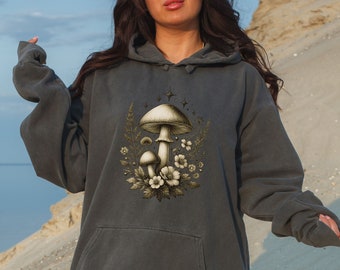 Mushroom Hoodie Comfort Colors Sweatshirt Celestial Sweatshirt Trendy Mushroom Sweater Cottagecore Hoodies Granola Girl Clothes Preppy Sweat