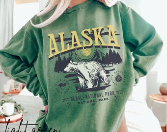 Alaska Sweatshirt Denali National Park Preppy Clothes Hiking Sweater Outdoors Trendy Graphic Crewneck Comfort Colors Alaska Crewneck Camping