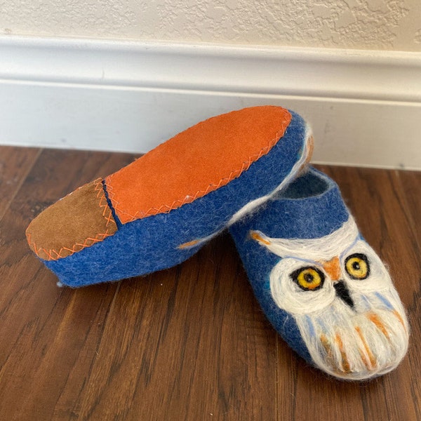 Wool Felt slippers Owl