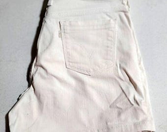 Levi's Rare 80's White Sz 6 Shorts with Pockets