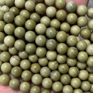 8mm Green Alashan Agate Stone Beads - Natural Stone - Full Strand - 15&quot; - Smooth
