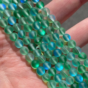 6mm Matte Green Mermaid Glass Round Beads - Moonstone Glass - Iridescent Glass - Full Strand - 15&quot;