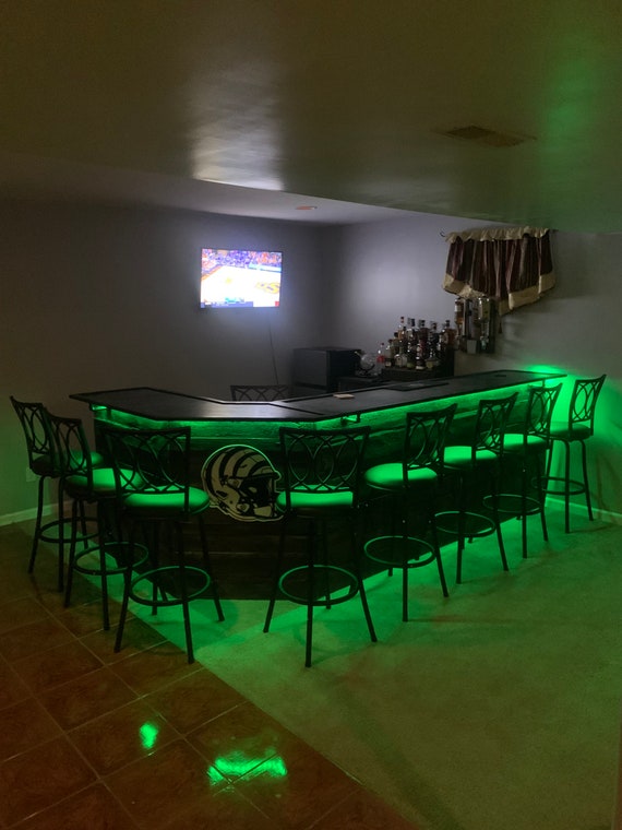 Home Bar Set Up, Indoor v Outdoor