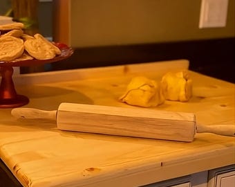 Knetbrett aus Holz: Handgefertigtes Gebäck-Knetbrett mit Zacken