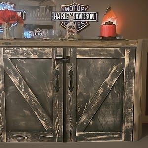 Reclaimed wood Liquor Cabinet-Bar Cabinet-TV Console Cabinet-Christmas Gift-Rustic Cabinet-Bar Back-wine cabinet-Liquor Storage-Wood Cabinet