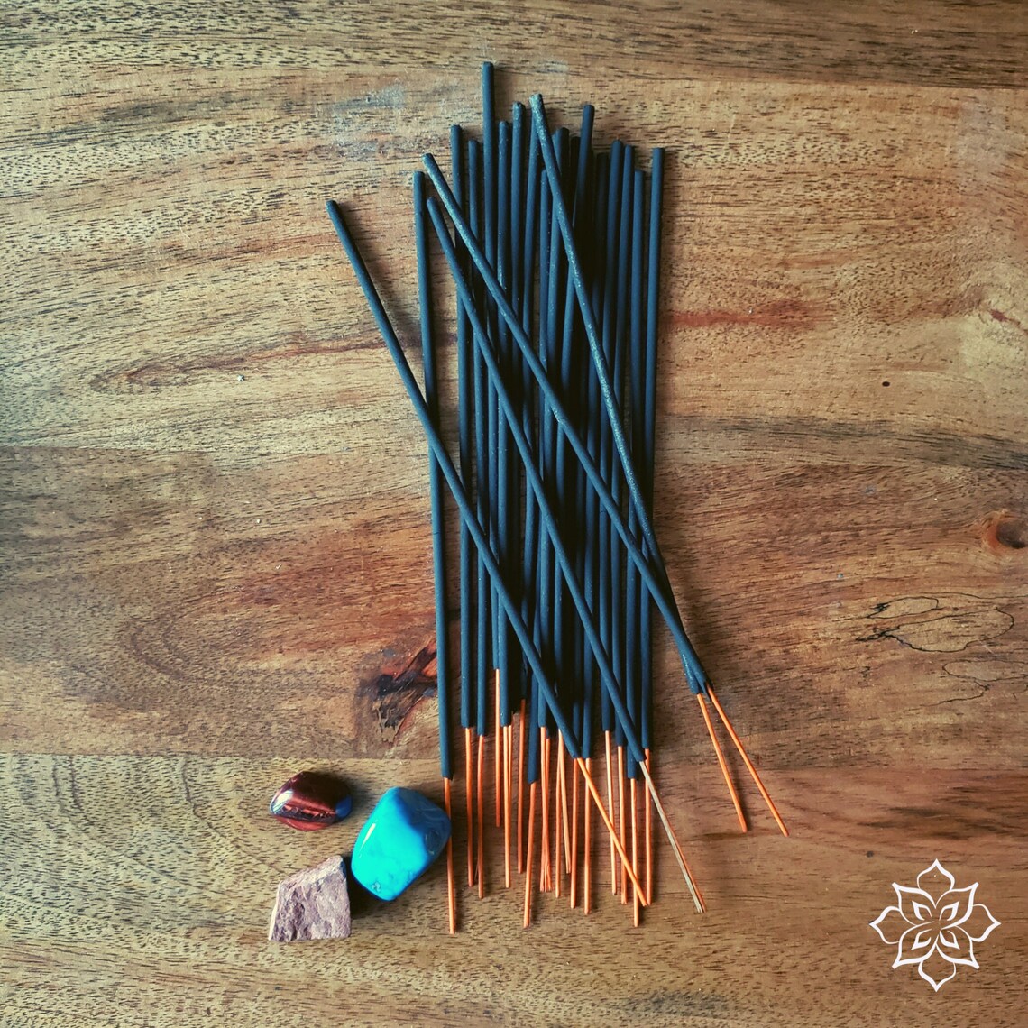 Sandalwood Incense Sticks 25 sticks Cleansing Manifesting Etsy