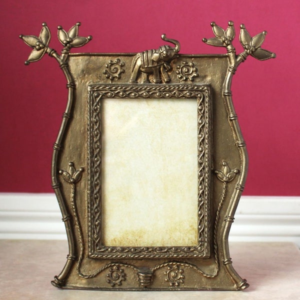 Brass Picture Frame Elephant Hand Cast Metal 3.5x5 Window Photo Frame Bronze Color Glass Easel Back Stand Ornate Crafted in India Vintage