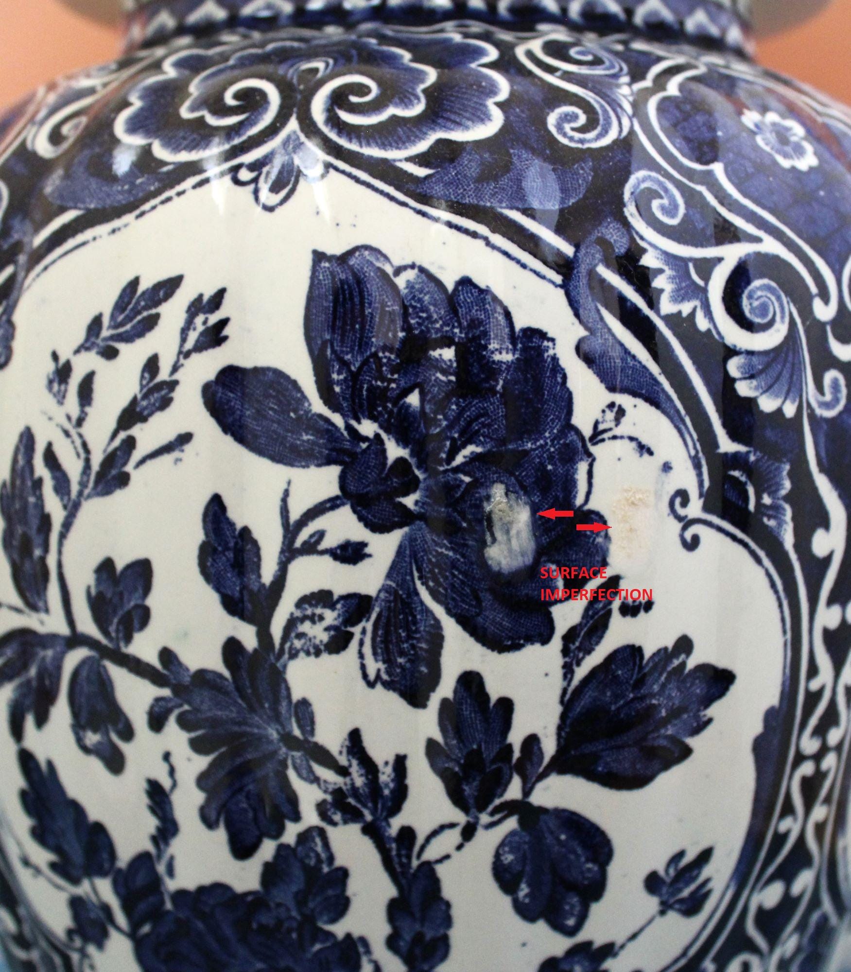 デルフトブルー ジンジャー；ロイヤルスフィンクスのフ−ドック壷、花柄の壷 デルフトブルー ジンジャー；ロイヤルスフィンクスのフ−ドック壷、花