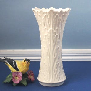 Vintage LENOX Flower Vase: Ivory White Porcelain, Embossed Floral Acanthus Motif