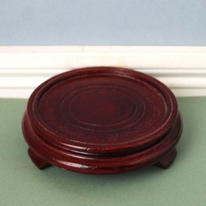 Round Wood Asian Riser Stand: 4&quot; Display Area, Vintage Ginger Jar Pedestal