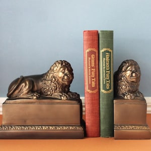 Vintage Lion Bookends: Thomas Blakemore Library Decor, 6&quot; High, Set of 2