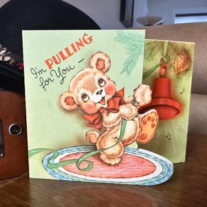 Ours sonnant une cloche vintage imprimable Noël, carte de nouvel an et enveloppe en téléchargement numérique