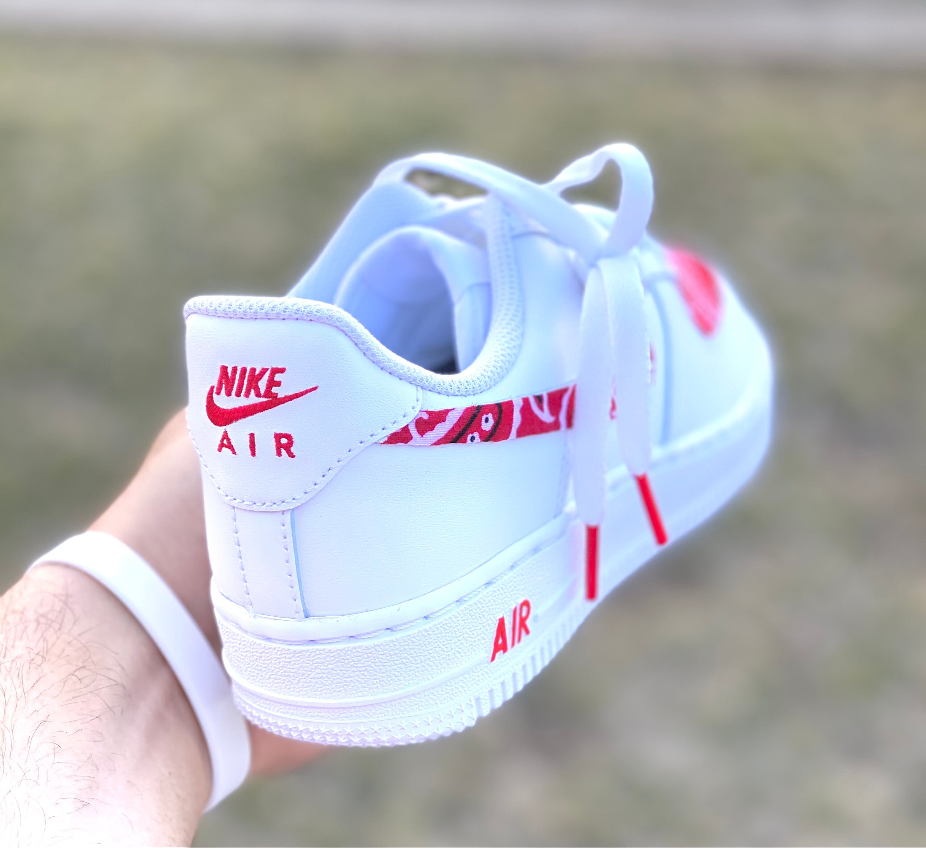 red bandana air force 1