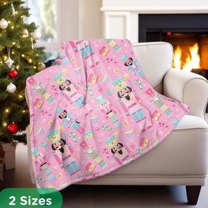 Manta navideña de color rosa con diseño de cascanueces, ideal como regalo para niños, para la temporada navideña, para decorar el hogar
