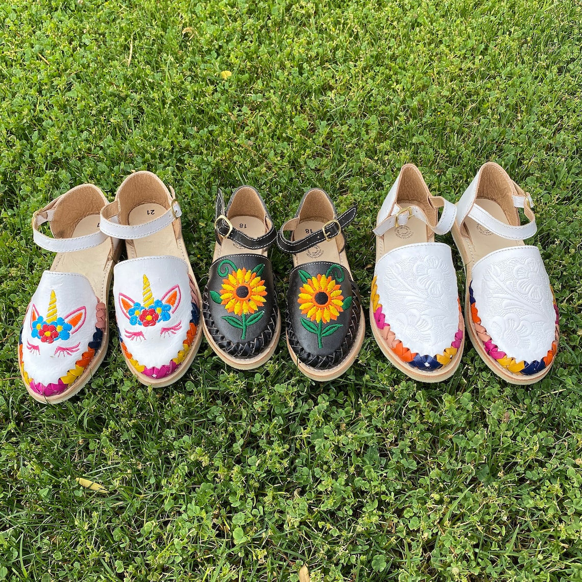 huaraches with sunflower