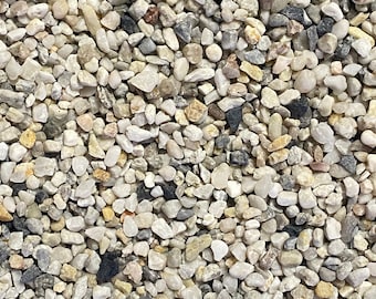 Natural Decorative Pea Shingle | Terrariums Gravel Grit | Plant Pot Toppings for Cacti and Succulents | Decorative Pebbles 4-6 mm |