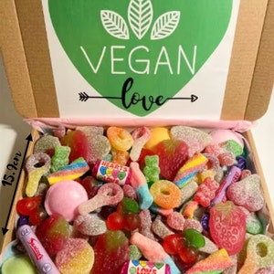VEGAN Sweet Box,Personalised Pick N Mix Sweet Box, Personalised Birthday Gift Box, Birthday Sweets, Pick and Mix Sweet Box,
