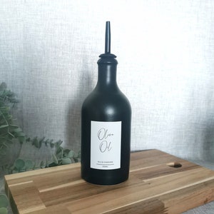 WHITE LABEL Personalised Oil & Vinegar Ceramic Pourer Bottle  | Olive | Balsamic | Chilli | Pantry | Kitchen Accessories