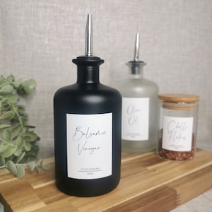 WHITE LABEL Personalised Oil & Vinegar Black Glass Pourer Bottle  | 350ml 500ml | Olive | Balsamic | Chilli | Pantry | Kitchen Accessories