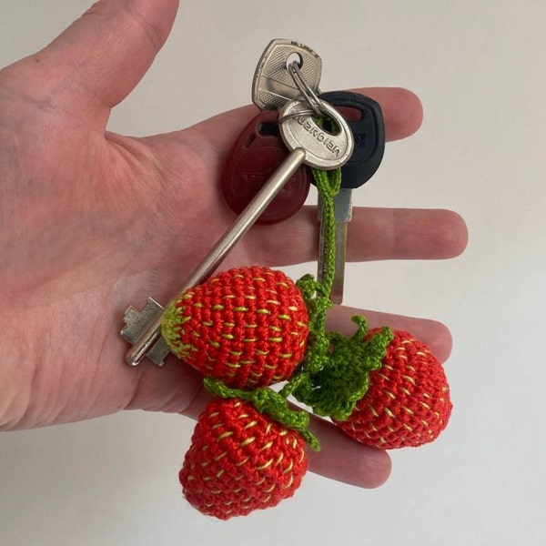 Crochet strawberry keychain pattern easy | Strawberry amigurumi keychain pattern | Printable PDF in English