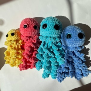 Magical No Sew Crochet Jellyfish Pattern - 3 Sizes Included - Step-by-Step PDF Guide - English