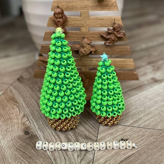 Sensory Crochet Tree Pattern Textured Fidget Toy with Pony Beads Christmas Decoration English (PDF)