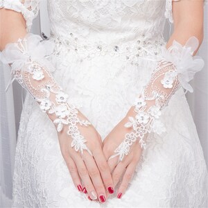 hand gloves for gown