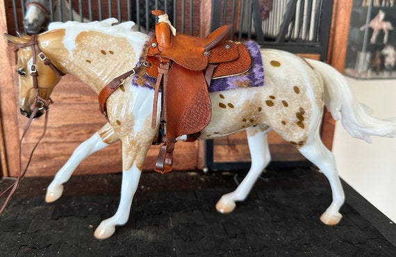 Make a Model Horse Ranch Saddle for your Breyer or Stone Model Horse - Lots of Fun Details