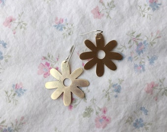 BASIC DAISY earring